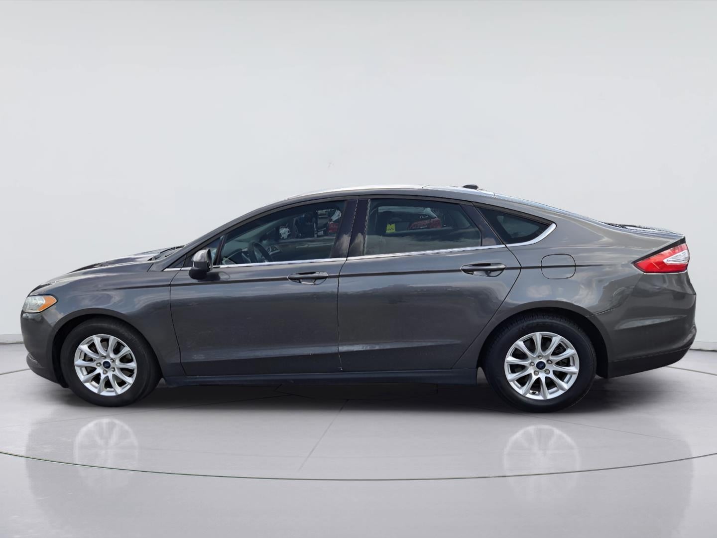 2016 Ford Fusion S