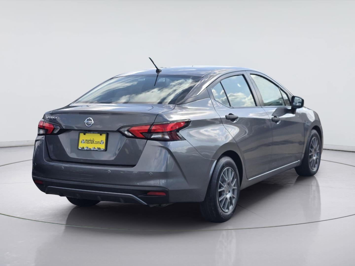 2022 Nissan Versa S
