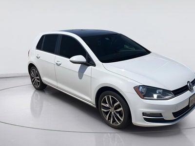 2017 Volkswagen Golf SE