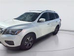 2017 Nissan Pathfinder SL