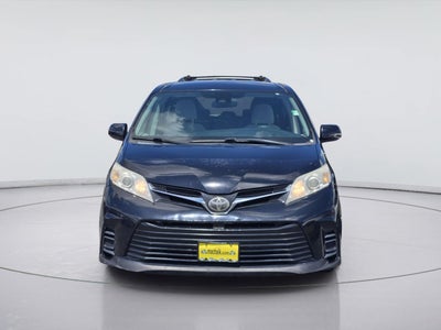 2018 Toyota Sienna LE 8-Passenger
