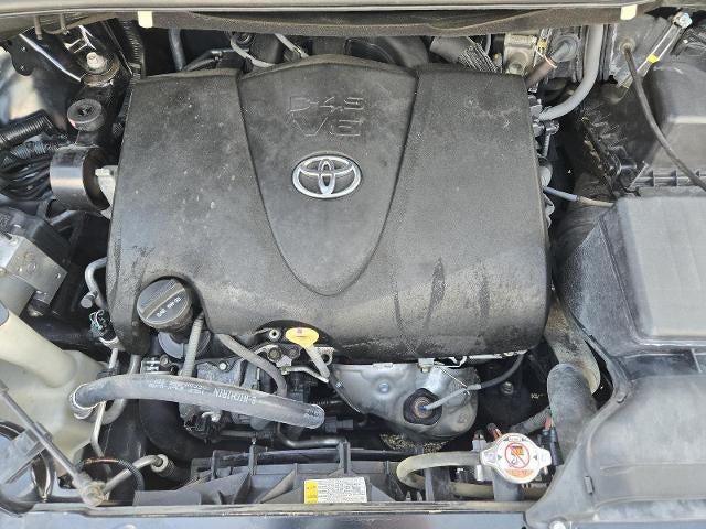 2018 Toyota Sienna LE 8-Passenger
