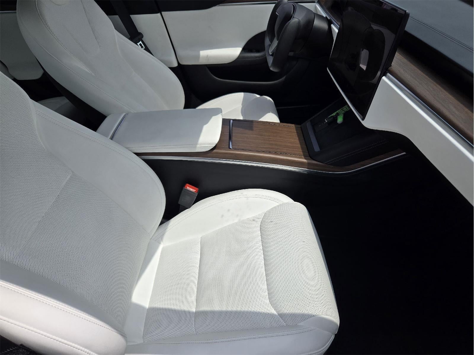 2023 Tesla MODELS Base