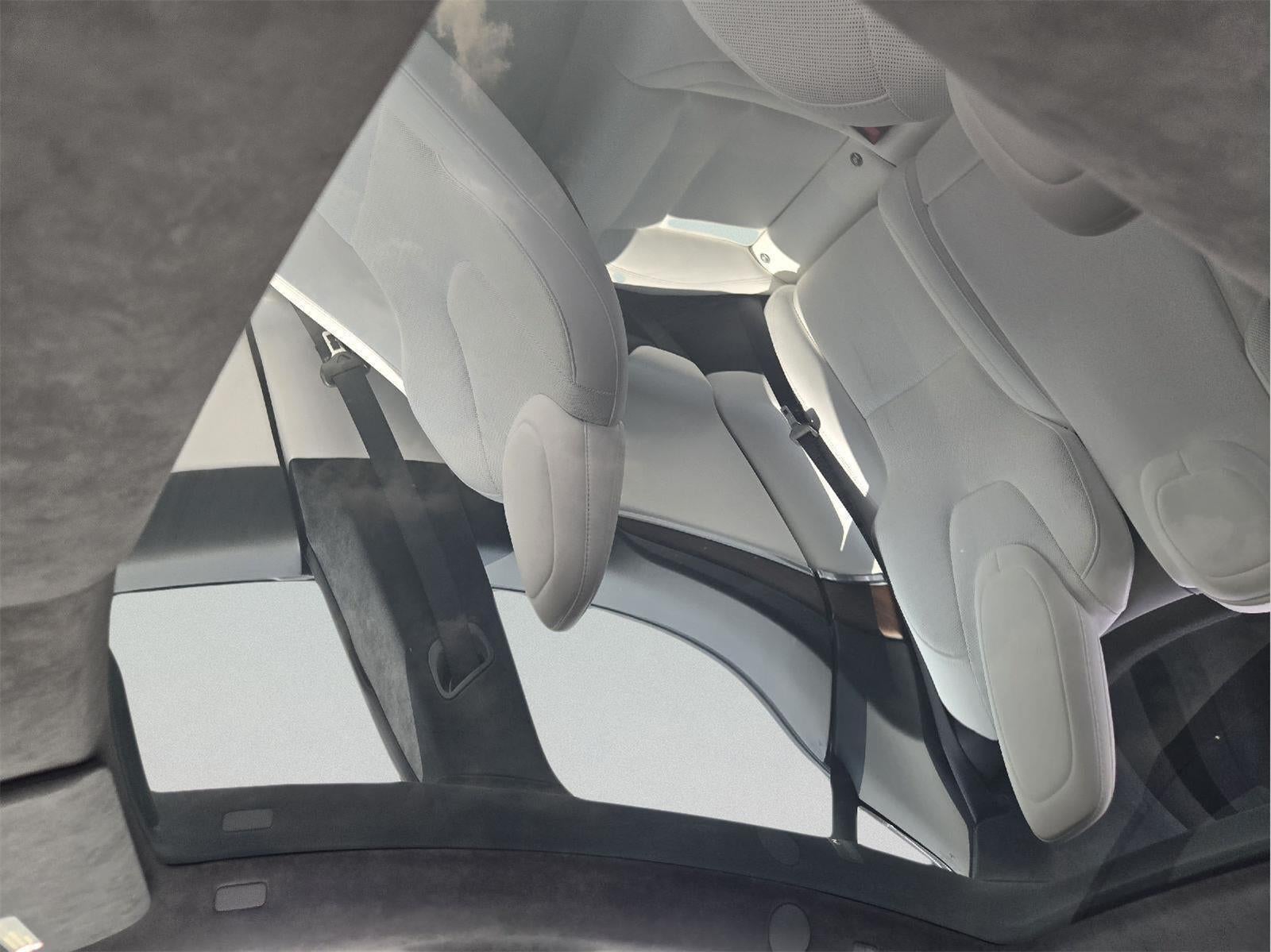 2023 Tesla MODELS Base