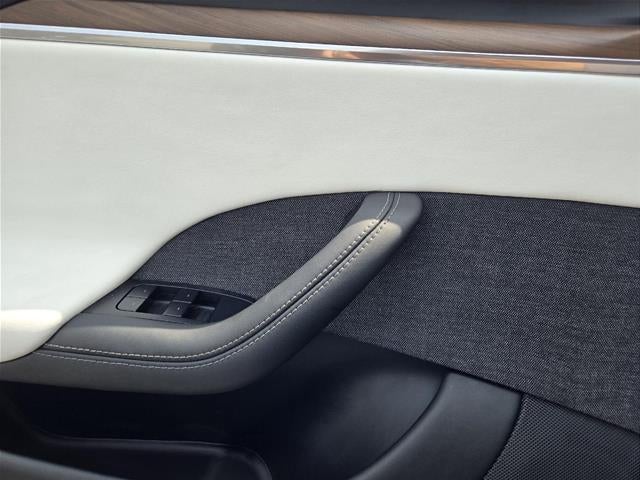 2023 Tesla Models Base