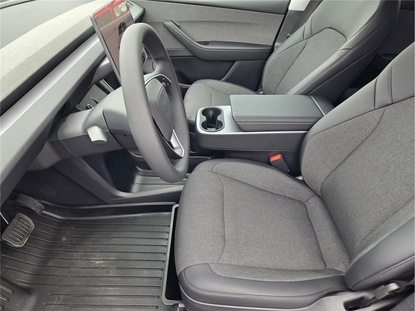 2026 Tesla Model Y Base