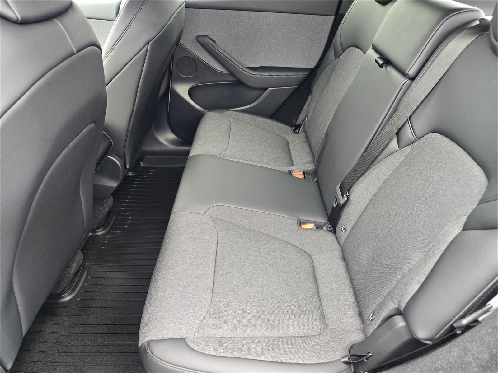 2026 Tesla Model Y Base