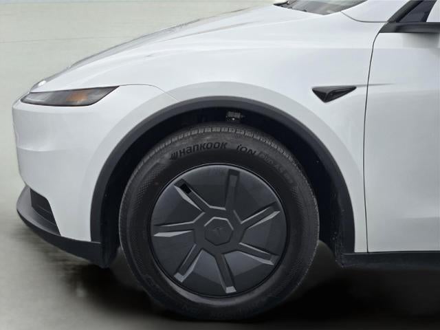 2026 Tesla Model Y Base