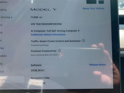 2024 Tesla Modely Base