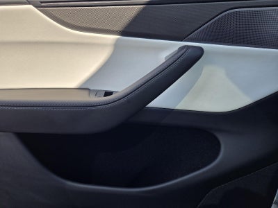 2026 Tesla Model Y Performance