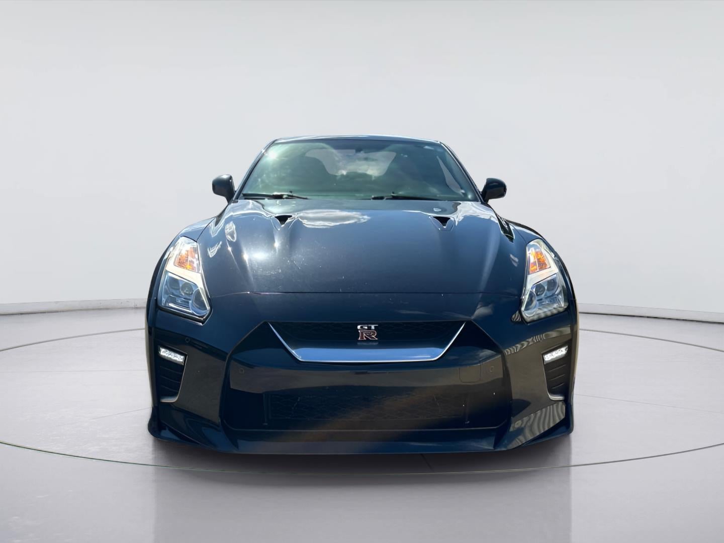 2020 Nissan Gt-R Premium