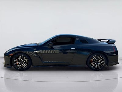 2020 Nissan Gt-R Premium