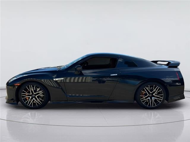 2020 Nissan Gt-R Premium