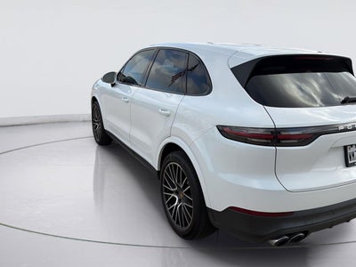 2021 Porsche Cayenne Base