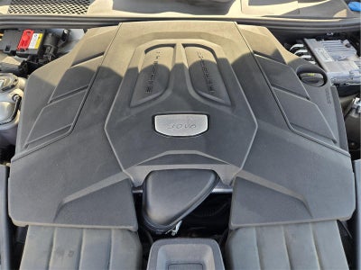 2021 Porsche Cayenne Base