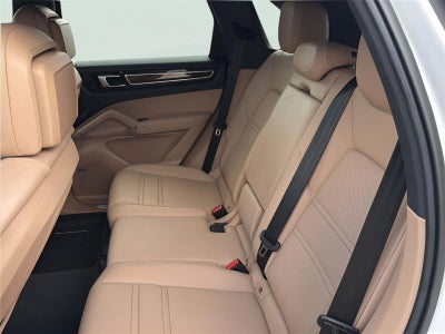 2021 Porsche Cayenne Base