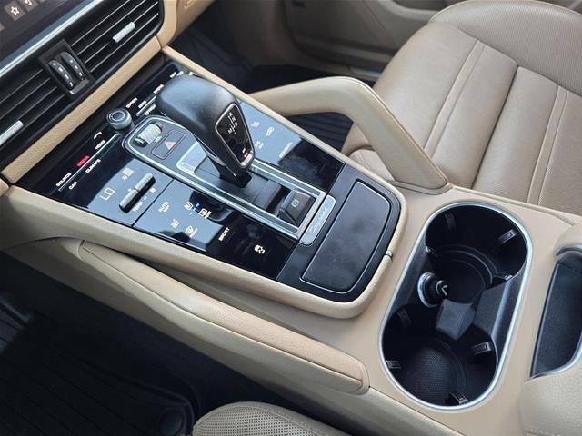 2021 Porsche Cayenne Base