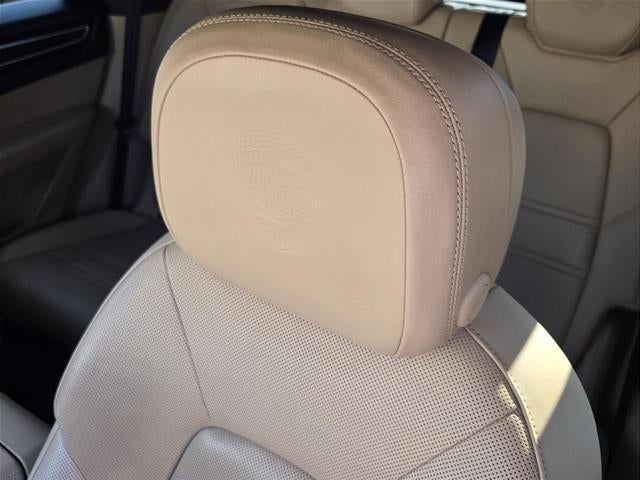 2021 Porsche Cayenne Base