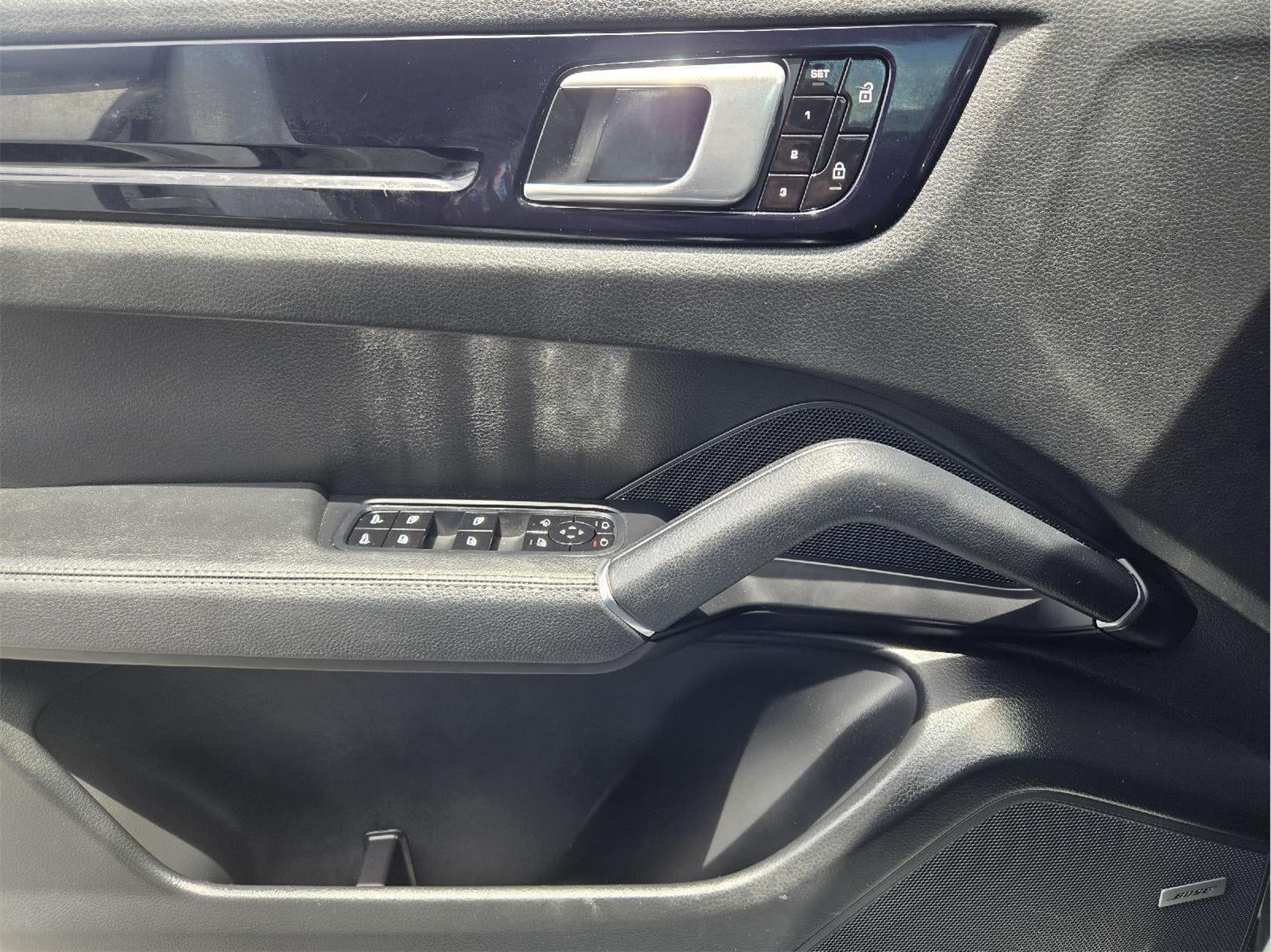 2021 Porsche Cayenne S