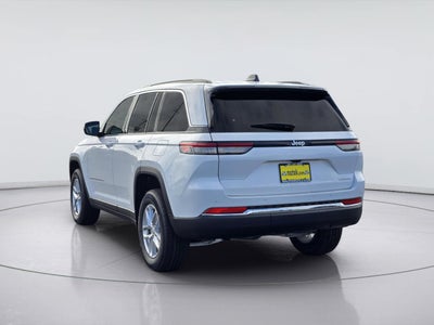 2026 Jeep Grand Cherokee Laredo