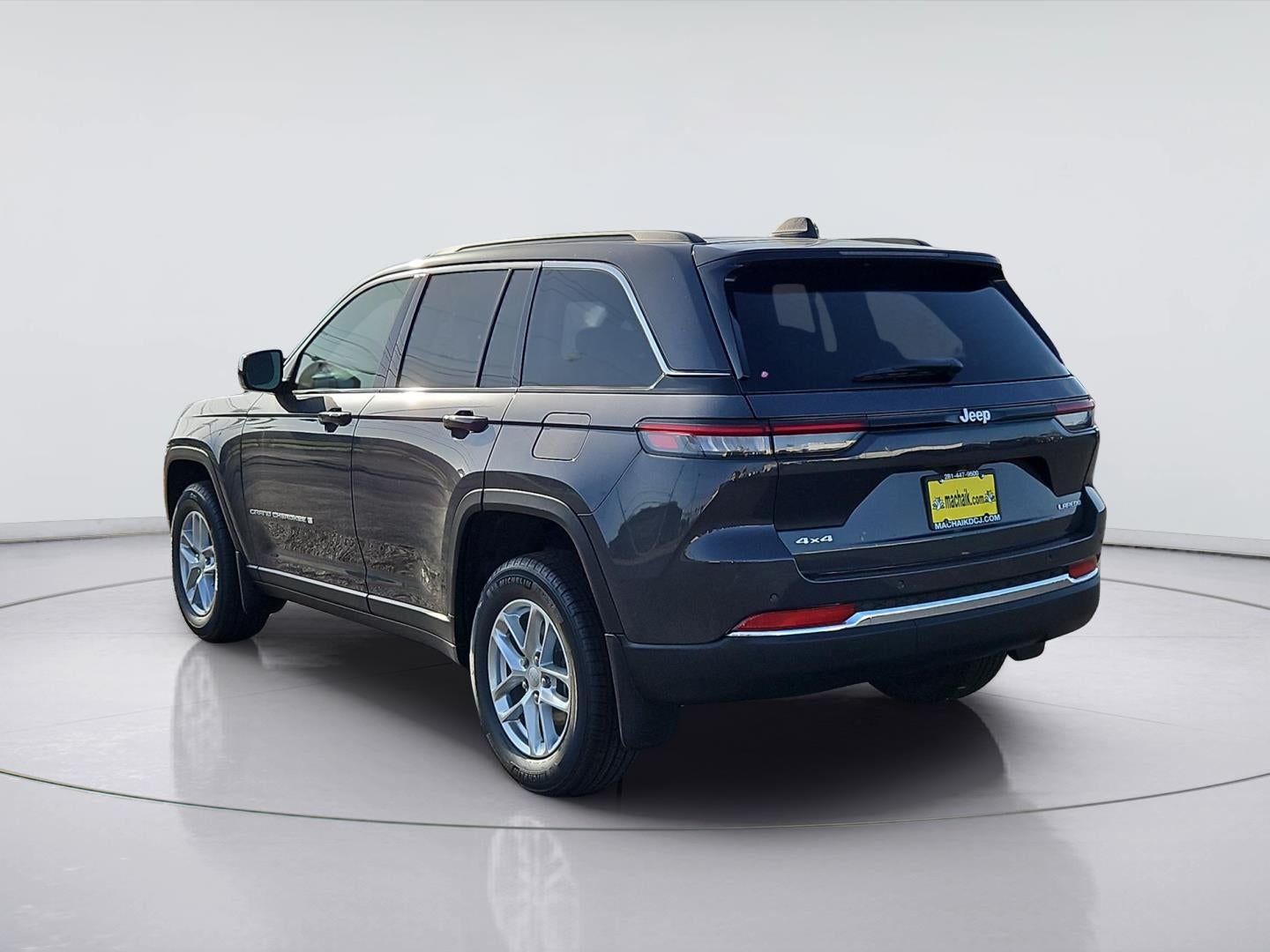 2026 Jeep Grand Cherokee Laredo X