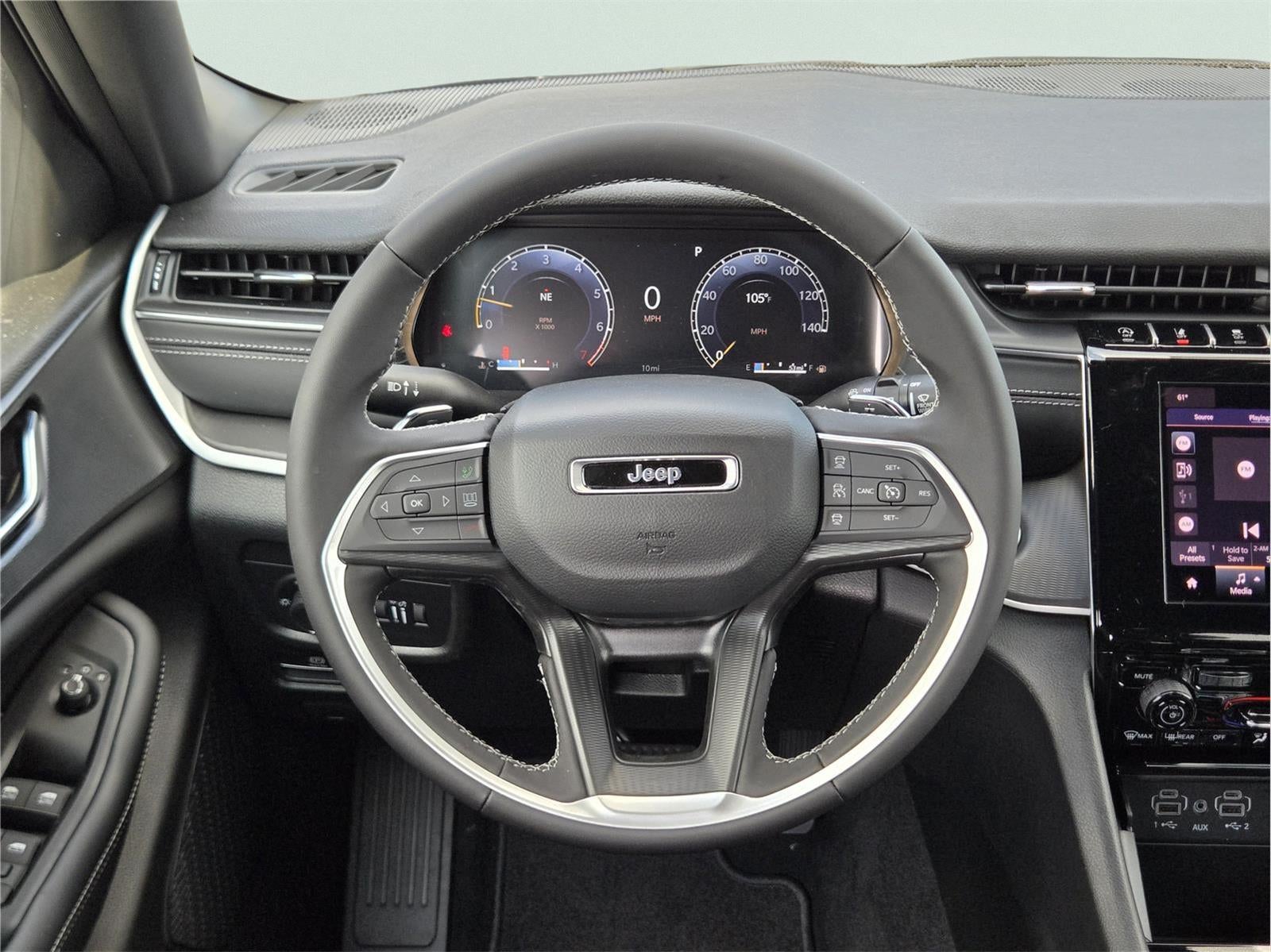 2026 Jeep Grand Cherokee Laredo