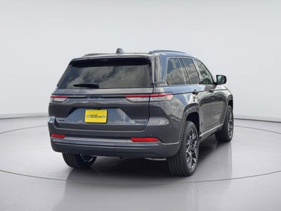 2026 Jeep Grand Cherokee Summit