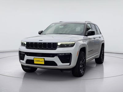 2026 Jeep Grand Cherokee Summit