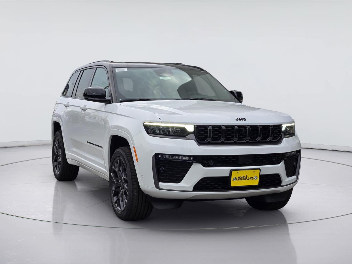 2026 Jeep Grand Cherokee Summit