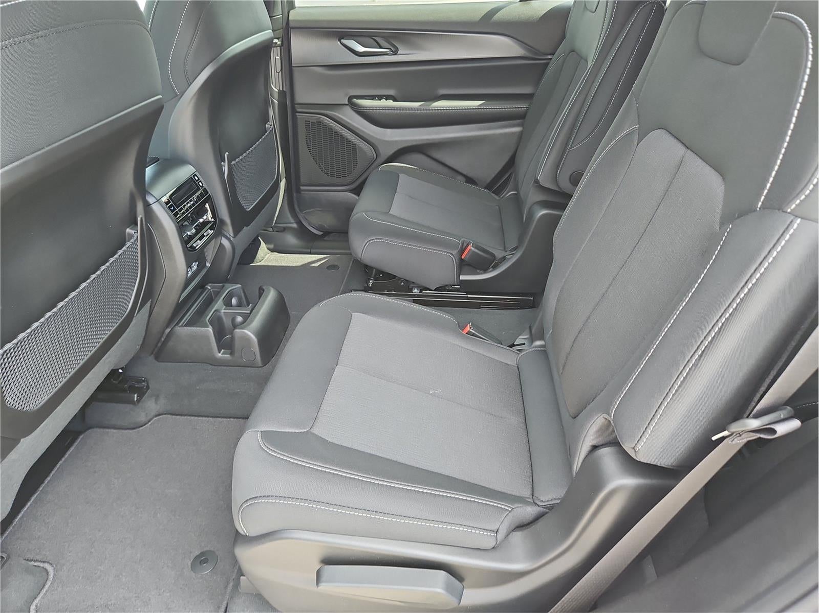 2026 Jeep Grand Cherokee L Laredo