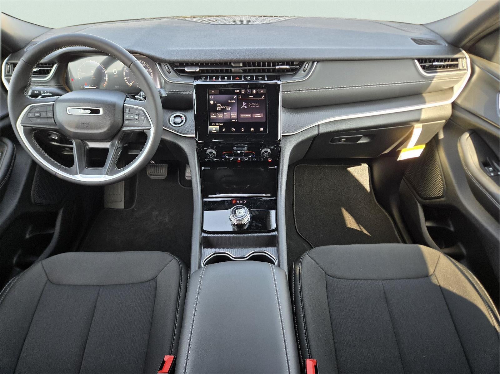 2026 Jeep Grand Cherokee L Laredo