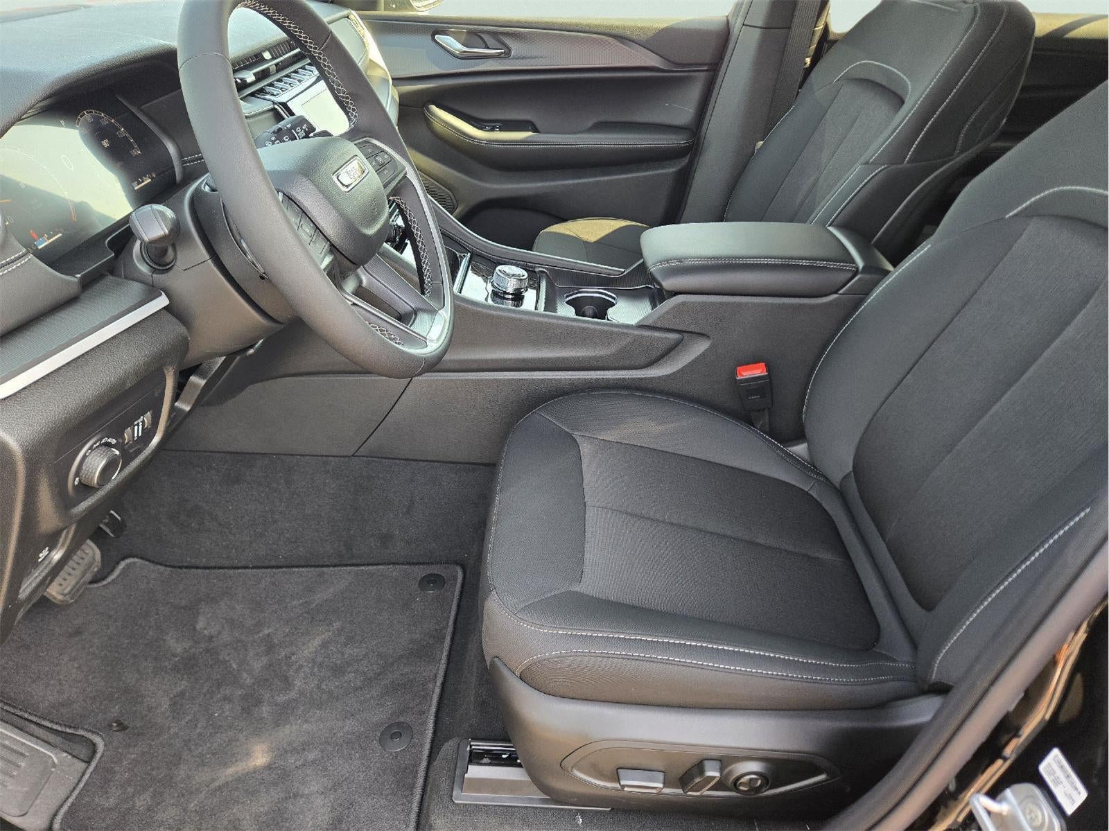 2026 Jeep Grand Cherokee L Laredo