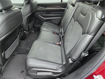 2026 Jeep Grand Cherokee L Laredo Altitude