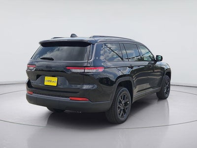 2026 Jeep Grand Cherokee L Laredo Altitude