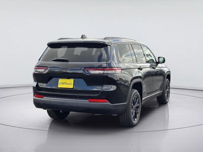 2026 Jeep Grand Cherokee L Laredo Altitude