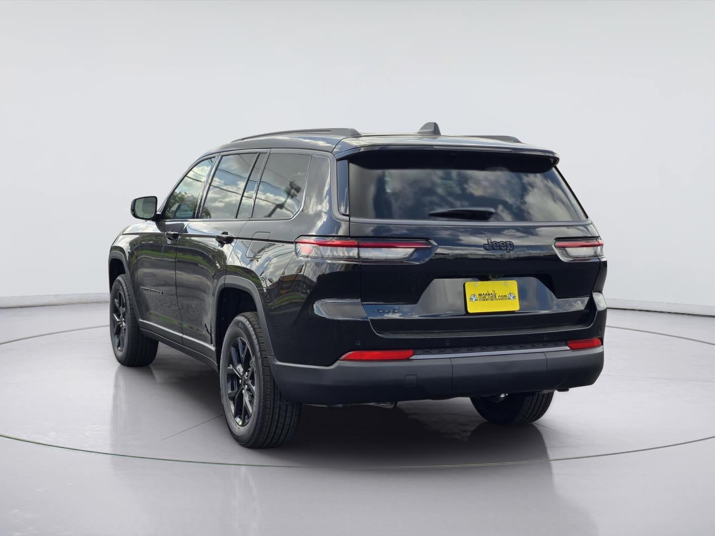 2026 Jeep Grand Cherokee L Laredo Altitude