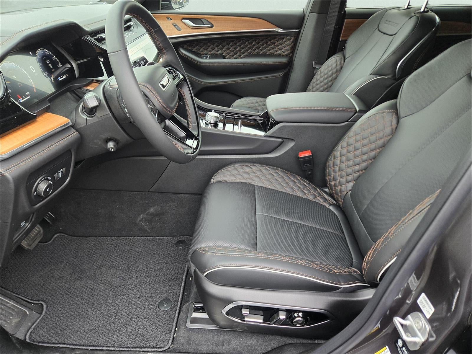 2026 Jeep Grand Cherokee L Summit