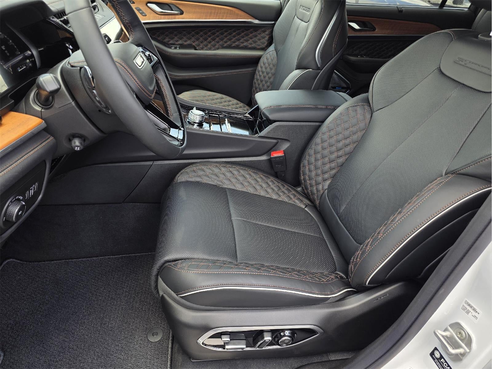 2026 Jeep Grand Cherokee L Summit