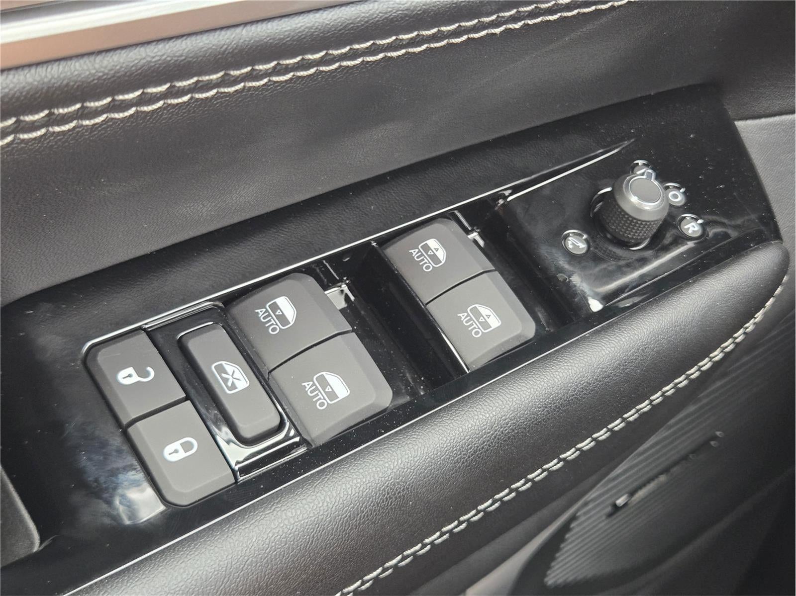 2026 Jeep Grand Wagoneer L Base