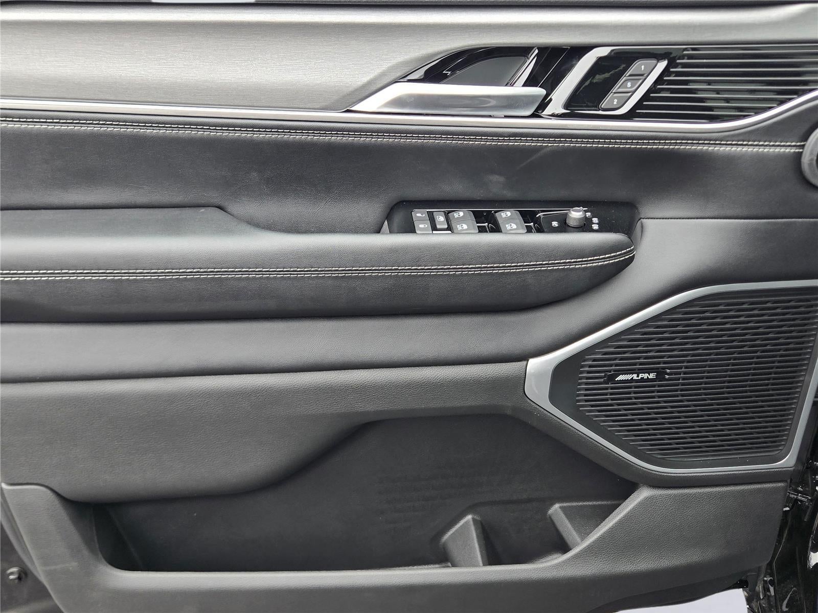 2026 Jeep Grand Wagoneer L Base