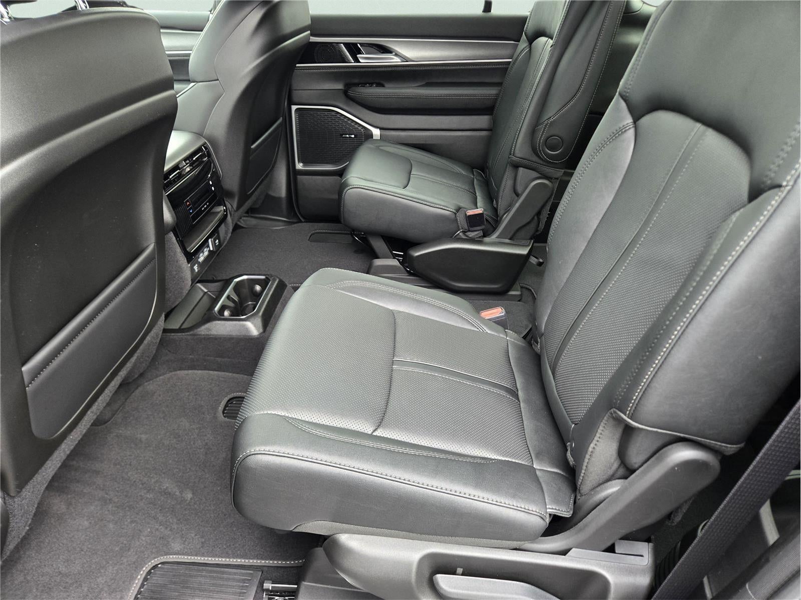 2026 Jeep Grand Wagoneer L Base