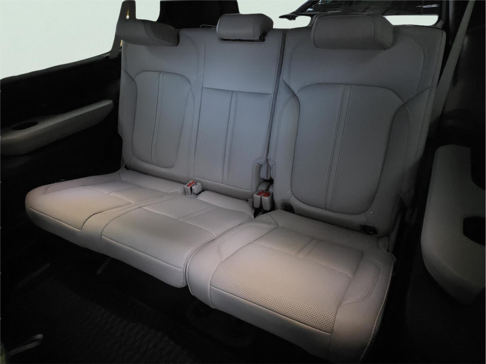 2026 Jeep Grand Wagoneer L BASE