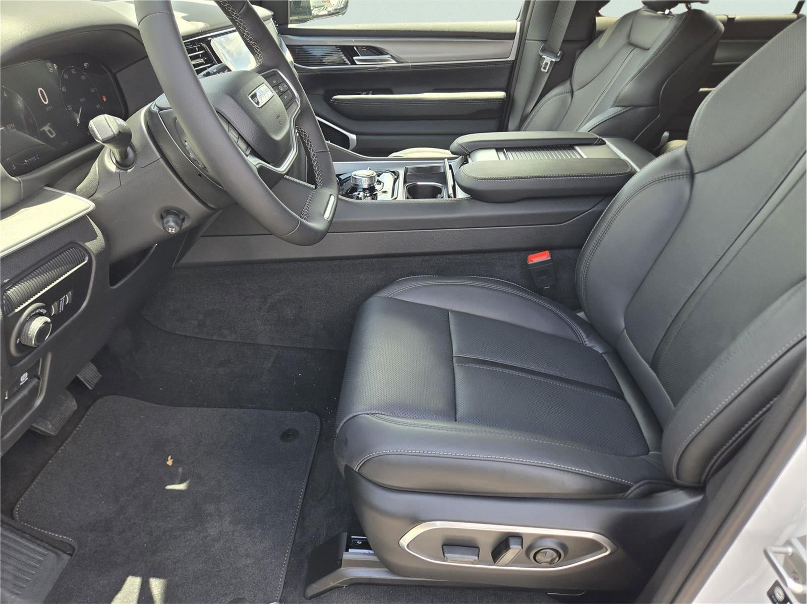 2026 Jeep Grand Wagoneer L Limited Reserve