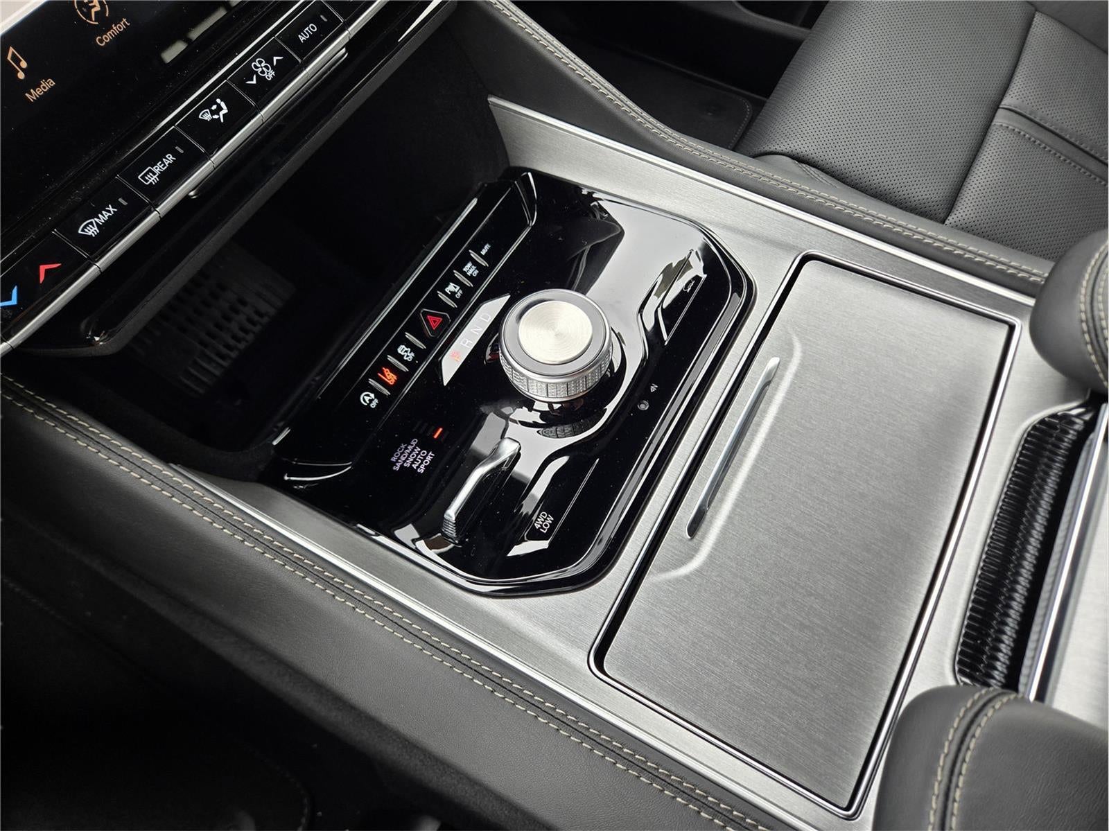 2026 Jeep Grand Wagoneer Limited Altitude