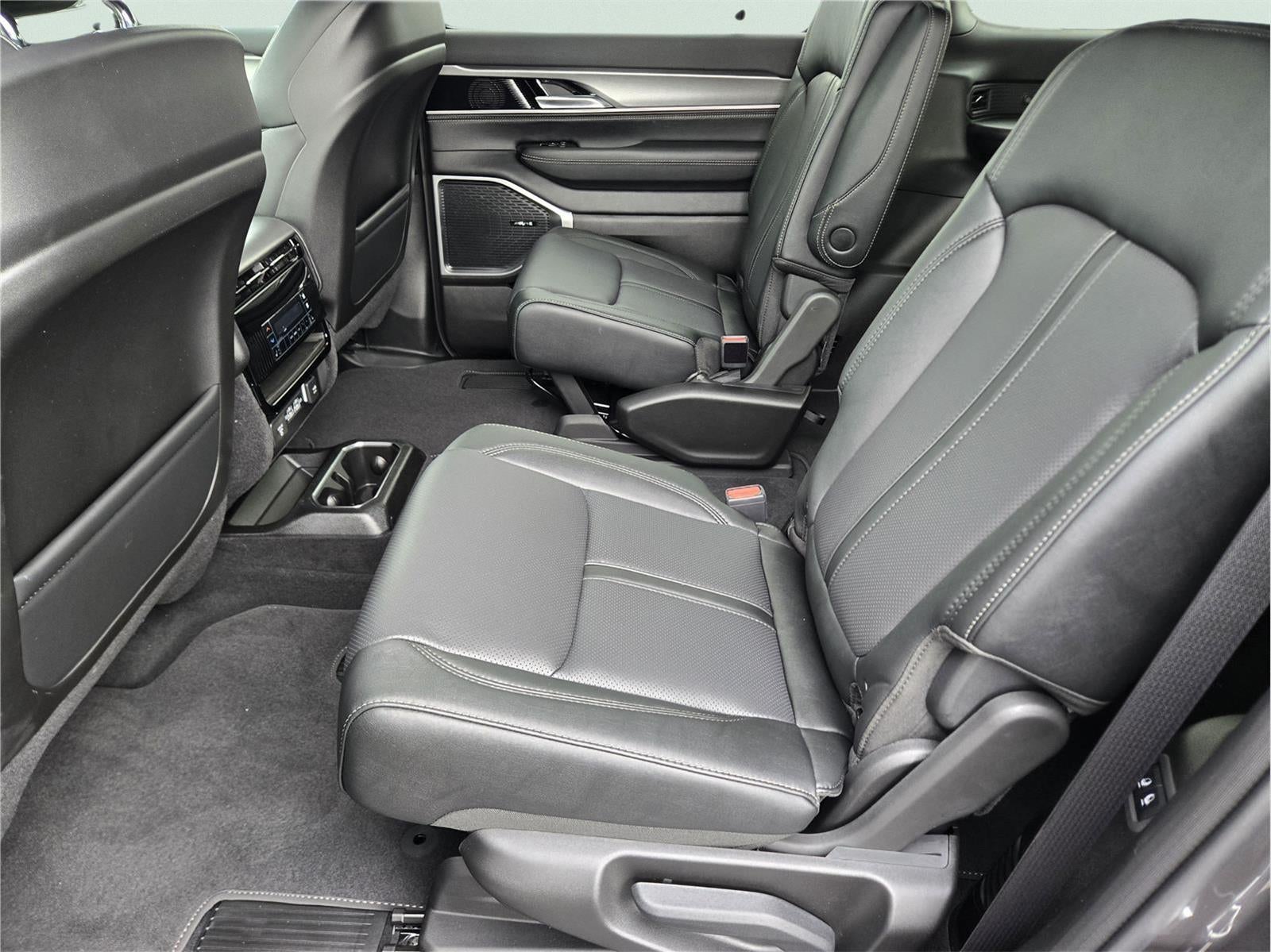 2026 Jeep Grand Wagoneer Limited Altitude