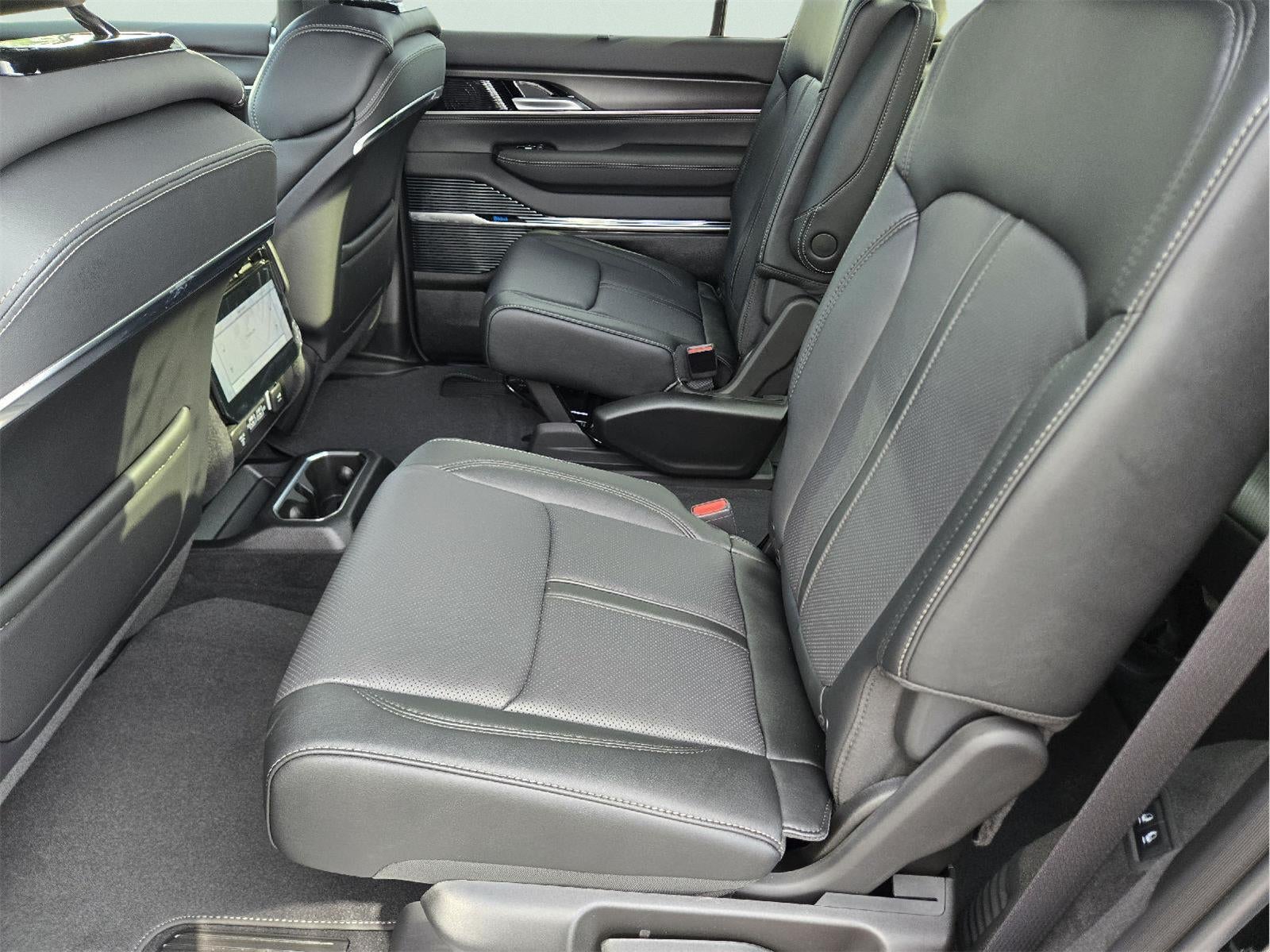 2026 Jeep Grand Wagoneer Summit Obsidian