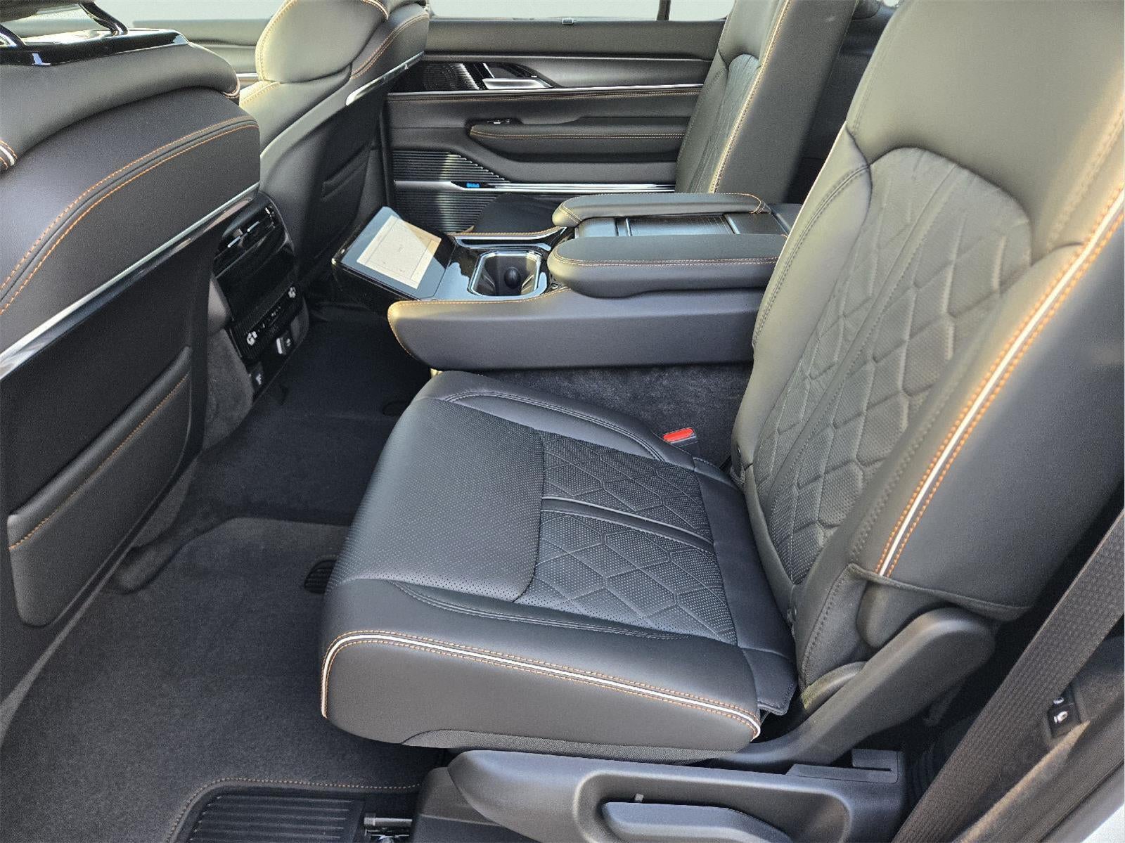2026 Jeepp Grand Wagoneer Summit Reserve