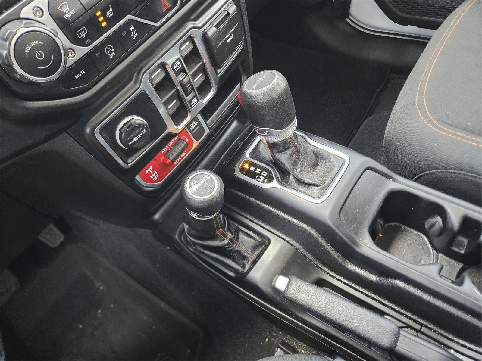 2022 Jeep GLADIATOR MOJAVE