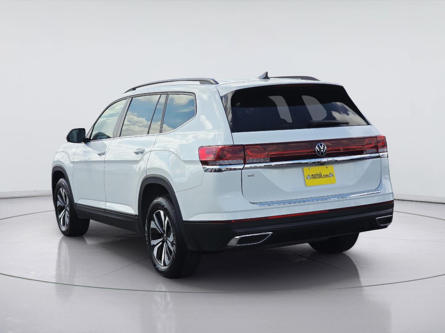 2024 Volkswagen Atlas 2.0T SE