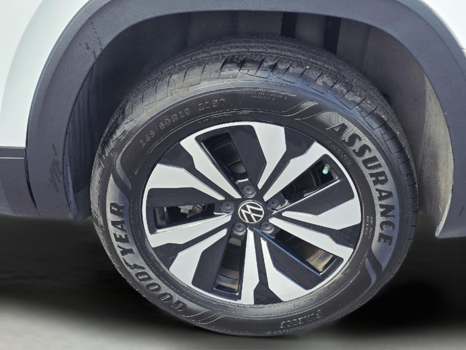 2024 Volkswagen Atlas 2.0T SE